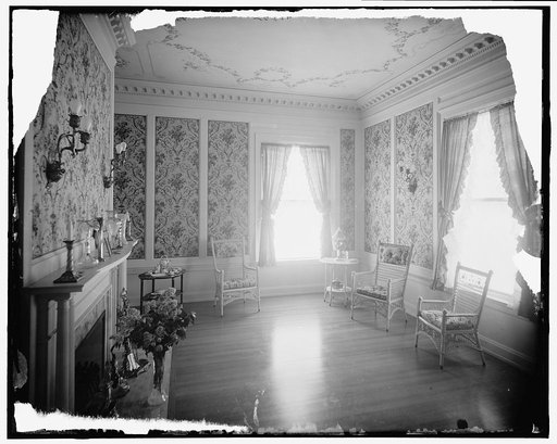Mr. Hugh R. McCullough residence, a room, Lake Forest, Ill.