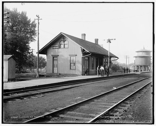 Station at Pontiac, Ill's.