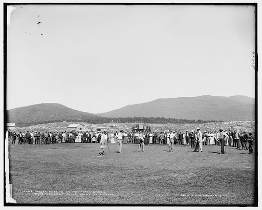 Taylor putting on the fifth green, Mount Pleasant House, White Mountains
