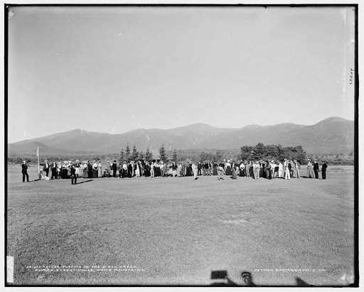 Taylor putting on the sixth green, Mount Pleasant House, White Mountains