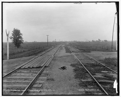 Track straightening near Coal City, Ill.