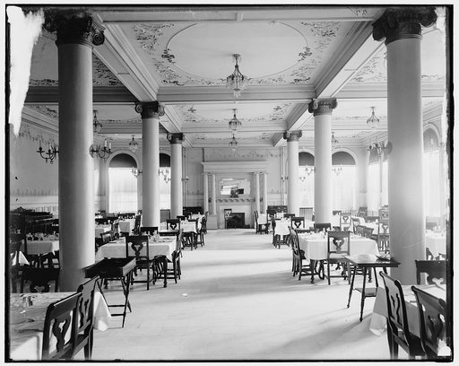 Dining room of Harrington Hotel, Port Huron, Mich.