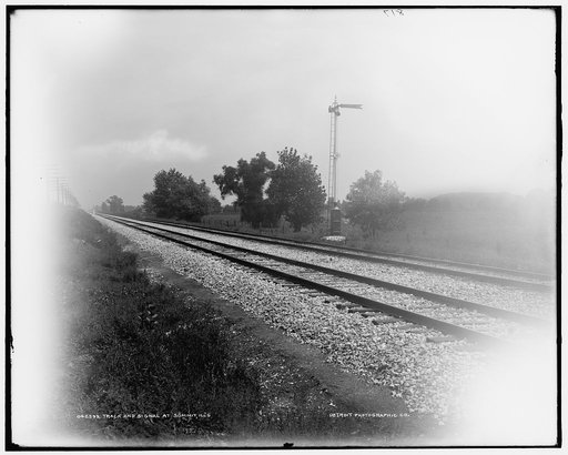 Track and signal at Summit, Ill's.
