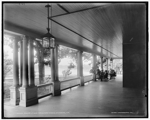 Veranda of Home for Soldiers' Widows, Wilmington, Ill's.