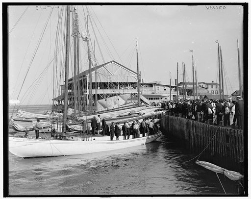 Return of the winner, regatta day, Atlantic City, N.J.