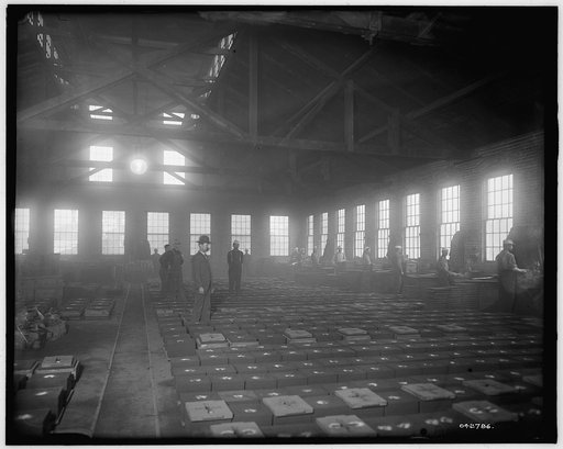 Glazier Stove Company, moulding room, Chelsea, Mich.