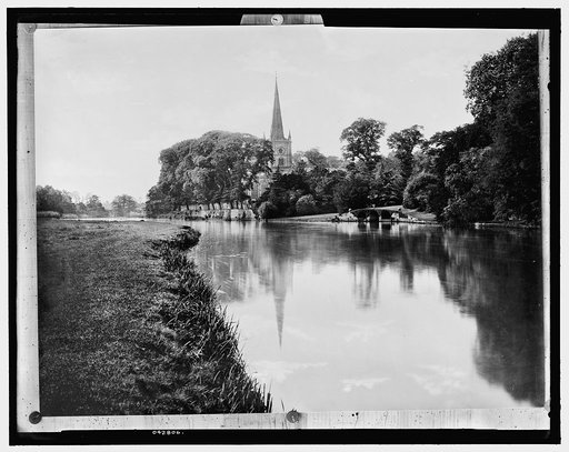 Trinity Church by river, Stratford-on-Avon