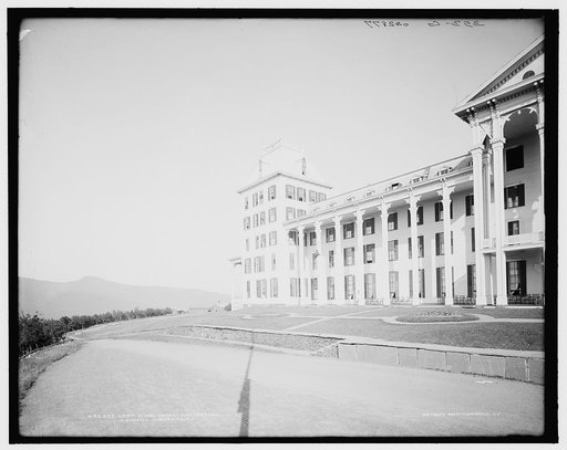 Left wing, Hotel Kaaterskill, Catskill Mountains, N.Y.