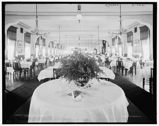 The Dining room, Hotel Kaaterskill, Catskill Mountains, N.Y.