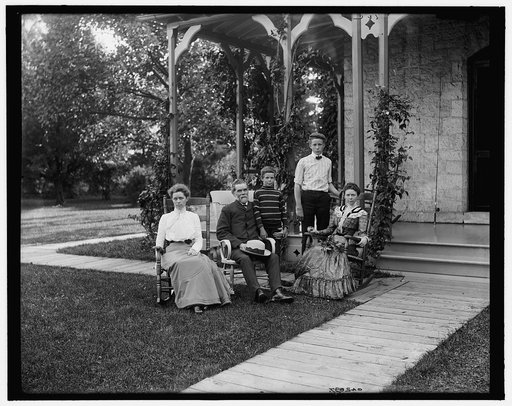 Group at Rio Vista, Grosse Ile, Mich.