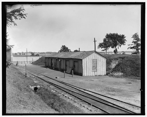 Railway station, Grosse Ile, Mich.