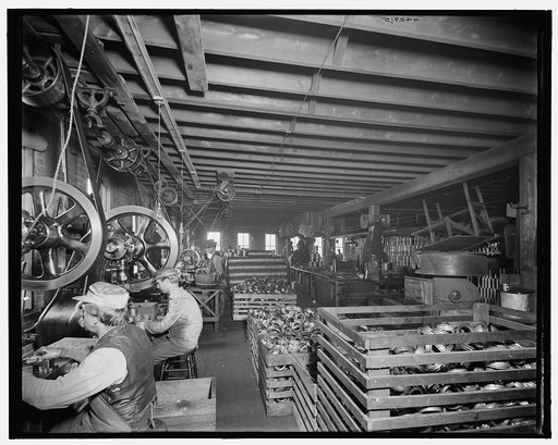 Glazier Stove Company, tank room, Chelsea, Mich.