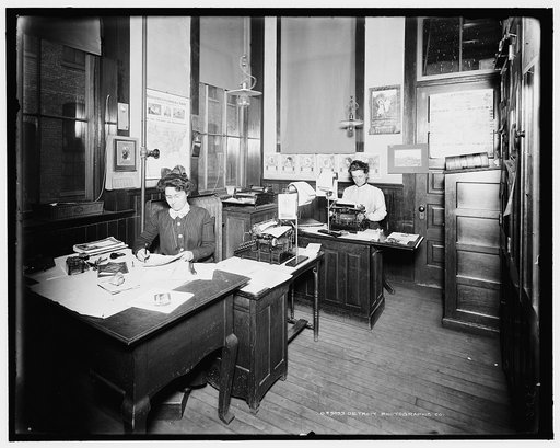 Stenographers' room, Leland & Faulconer Manufacturing Co., Detroit, Mich.
