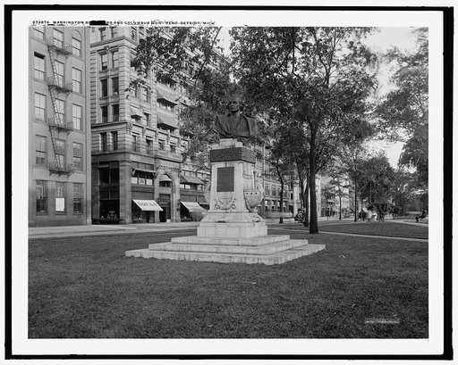 Washington Boulevard and Columbus monument, Detroit, Mich.