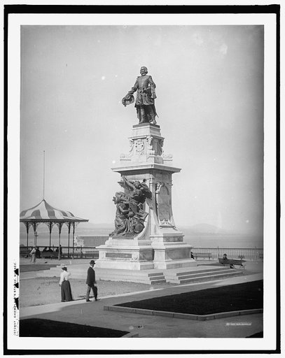 Champlain's statue, Quebec