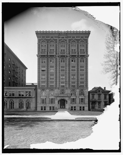Lenox Apartments, Detroit, Mich.