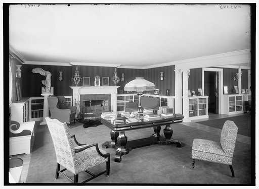 Library in clubhouse, New York City