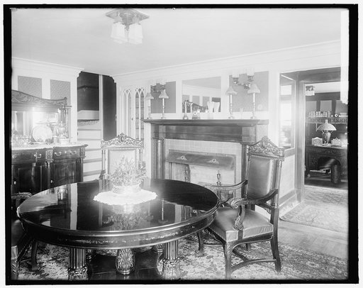 Calloway residence, interior, round table, Mamaroneck, N.Y.