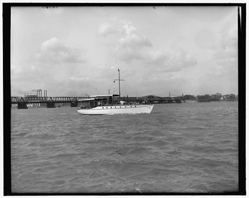 Yacht Althea, broadside (H. Murphy's yacht)