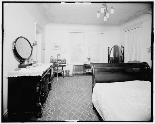Bedroom, residence of Mr. Fair, 40 Putnam Avenue, Detroit, Mich.