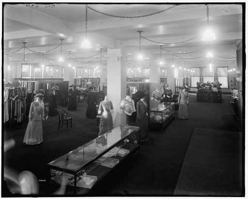 Elliott, Taylor, Woolfenden, cloak and suit, Detroit, Mich.
