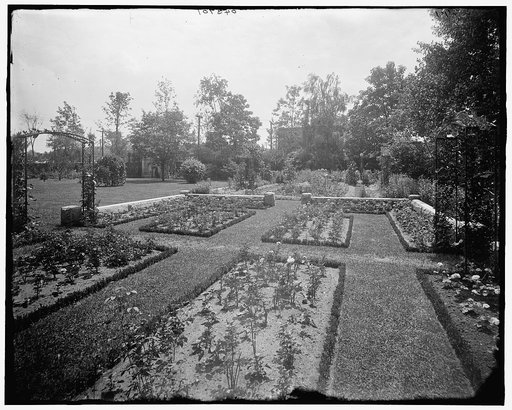 Residence of Mrs. Franklin H. Walker, garden, Detroit, Mich.