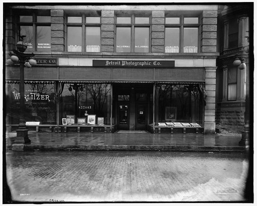 Detroit Photographic Company galleries, Detroit, Mich.