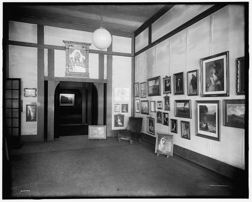 Detroit Photographic Company, interior, Detroit, Mich.
