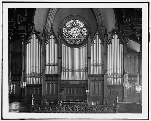 Organ at Fort Street Presbyterian Church, Detroit, Mich.
