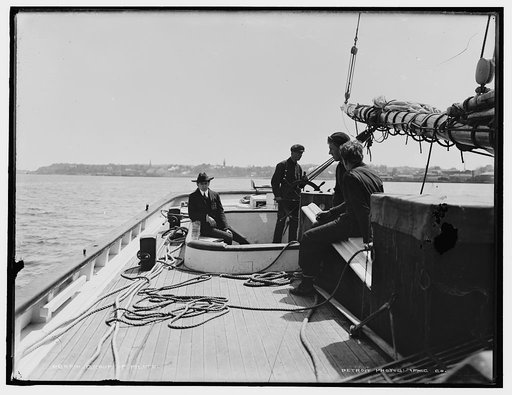 Group of pilots
