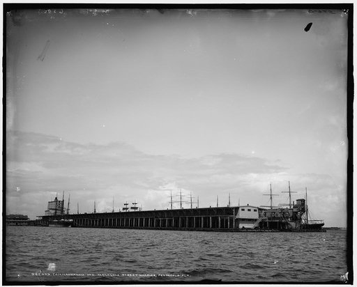 Commandancia and Tarragona Street wharf, Pensacola, Fla.