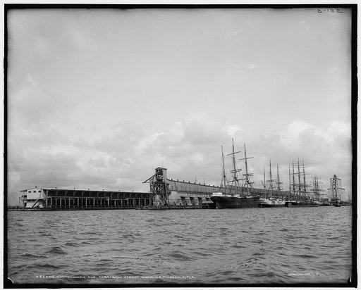 Commandancia and Tarragona Street wharves, Pensacola, Fla.