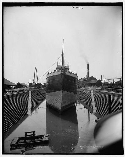 Str. John Craig in dry dock, Detroit