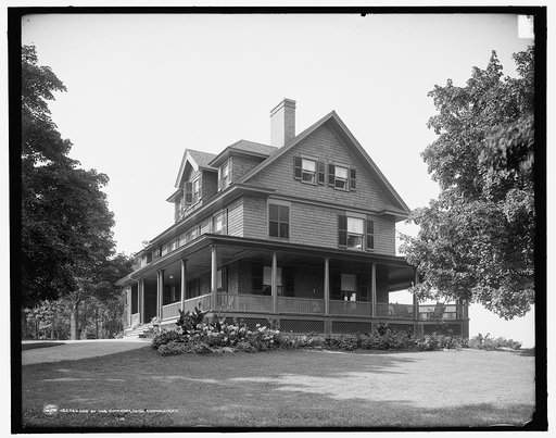 One of the cottages, Hotel Champlain, N.Y.