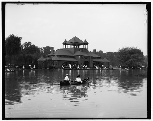 Skating pavilion, Belle Isle Park, Detroit, Mich.