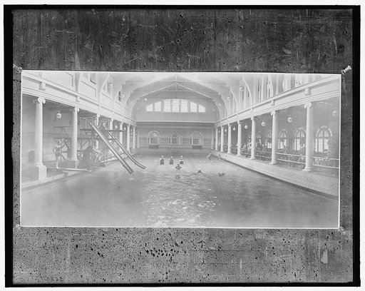 The New Greenbrier, swimming pool, White Sulphur Springs, W. Va.