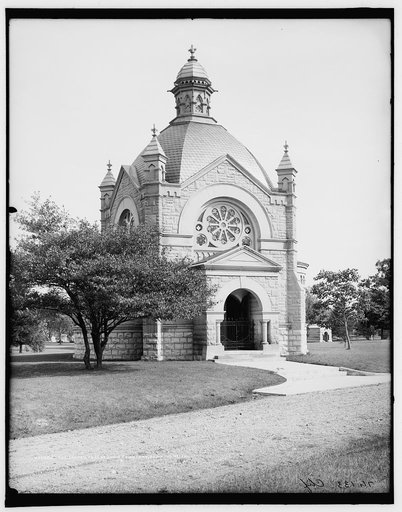The Chapel, Forest Lawn Cemetery, Saginaw, Mich.