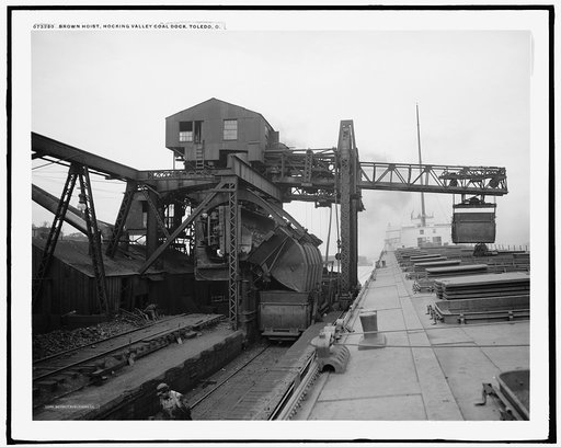 Brown hoist, Hocking Valley coal dock, Toledo, O[hio