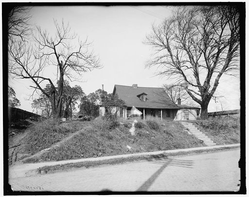 Oldest house in Detroit, 299 River Road, Detroit, Mich.