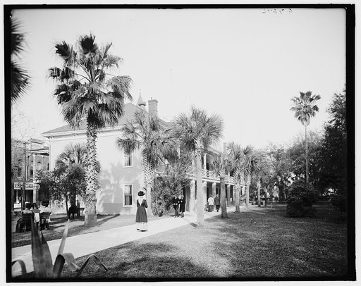 Post Office and Plaza de la Constitucion, St. Augustine, Fla.