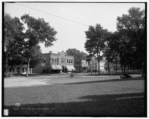 Main Street and common, Plymouth, N.H.