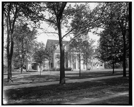 A Fraternity house, Sigma Phi, U. of M. [University of Michigan], Ann Arbor, Mich.