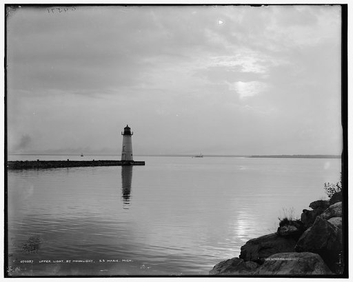 Upper light by moonlight, S.S. Marie, Mich.