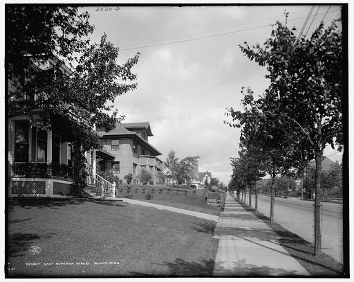 East Superior Street, Duluth, Minn.