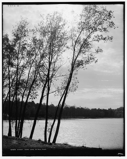 Sunset, Como Lake [i.e. Lake Como], St. Paul, Minn.