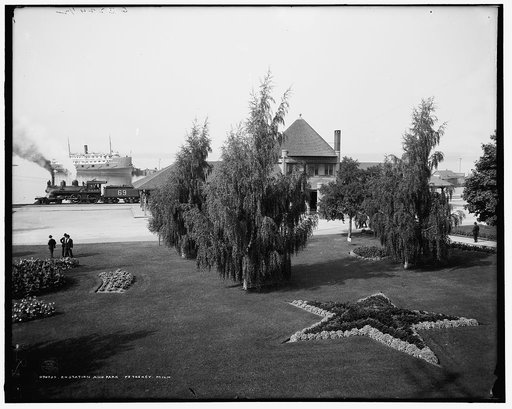 Pere Marquette] R.R. station and [Railroad] Park, Petoskey, Mich.
