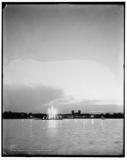 Electric fountain, City Park, Denver, Colo.