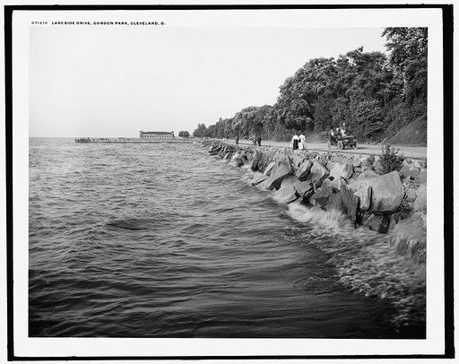 Lakeside [i.e. Lake Shore] Drive, Gordon Park, Cleveland, O[hio