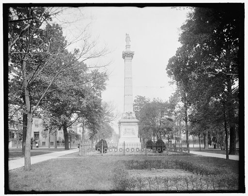 Pulaski Monument and Monterey Square, Savannah, Ga.