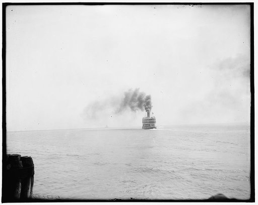 Str. Christopher Columbus, departing, Chicago, Ill.